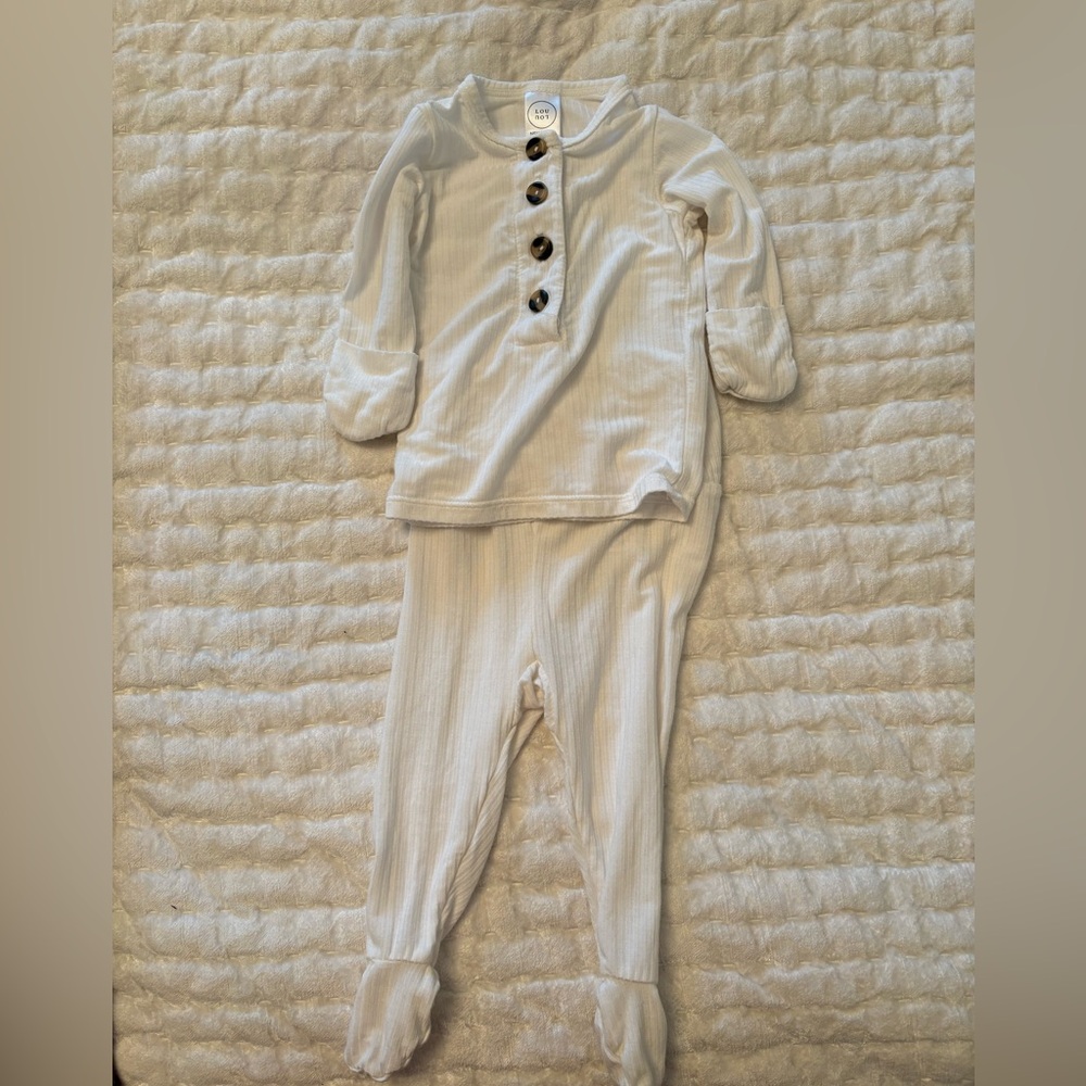 White Ribbed Lou Lou and Company top and bottom set.